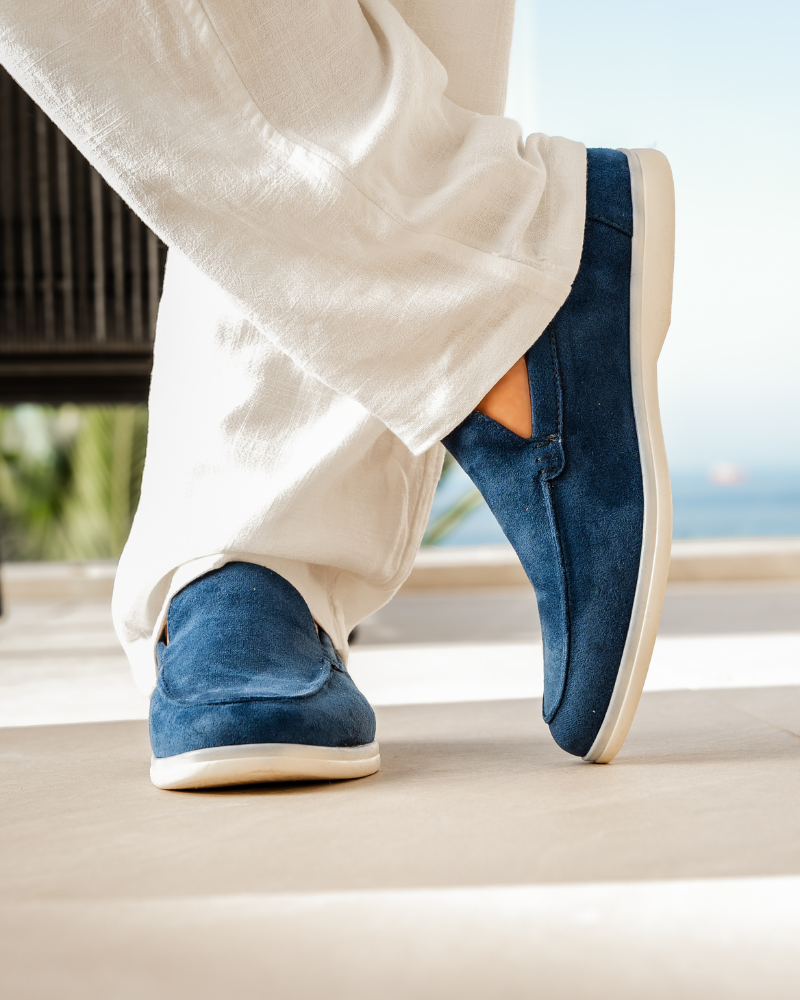 Victor - Old Money Suede Loafers