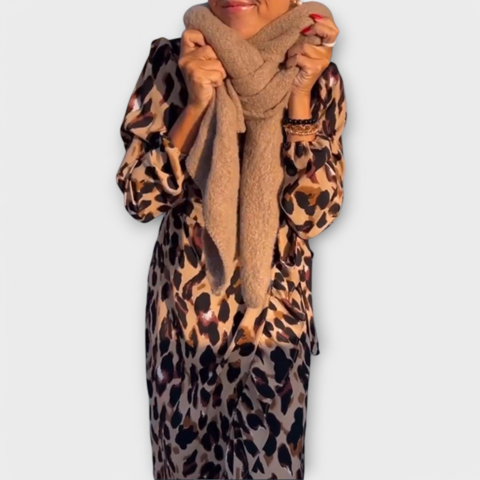 Emilia - Daily Dress with Leopard Print