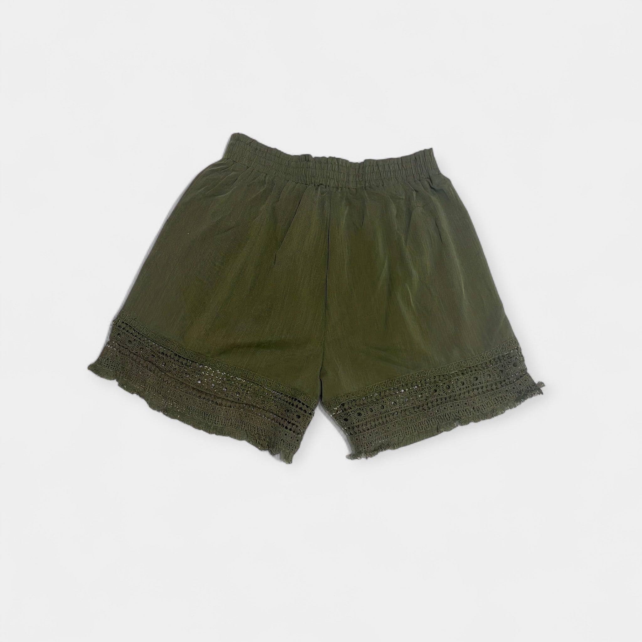 Pantaloni scurți din dantelă