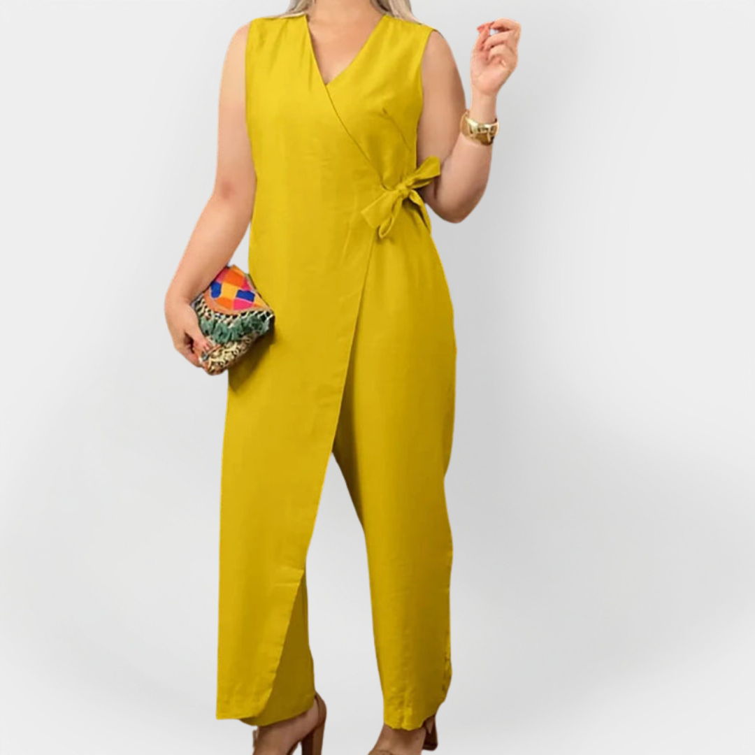 Salopetă elegantă fără mâneci