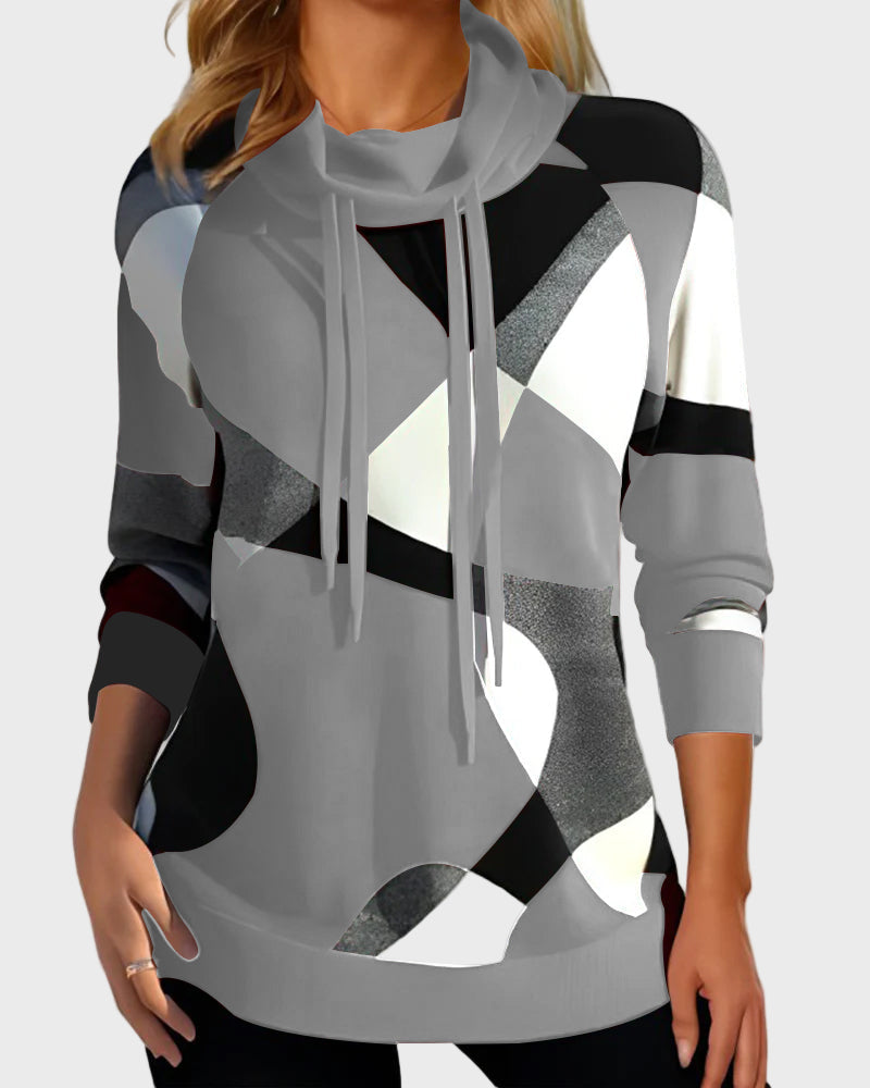 Knitted sweatshirt with artistic print and hood
