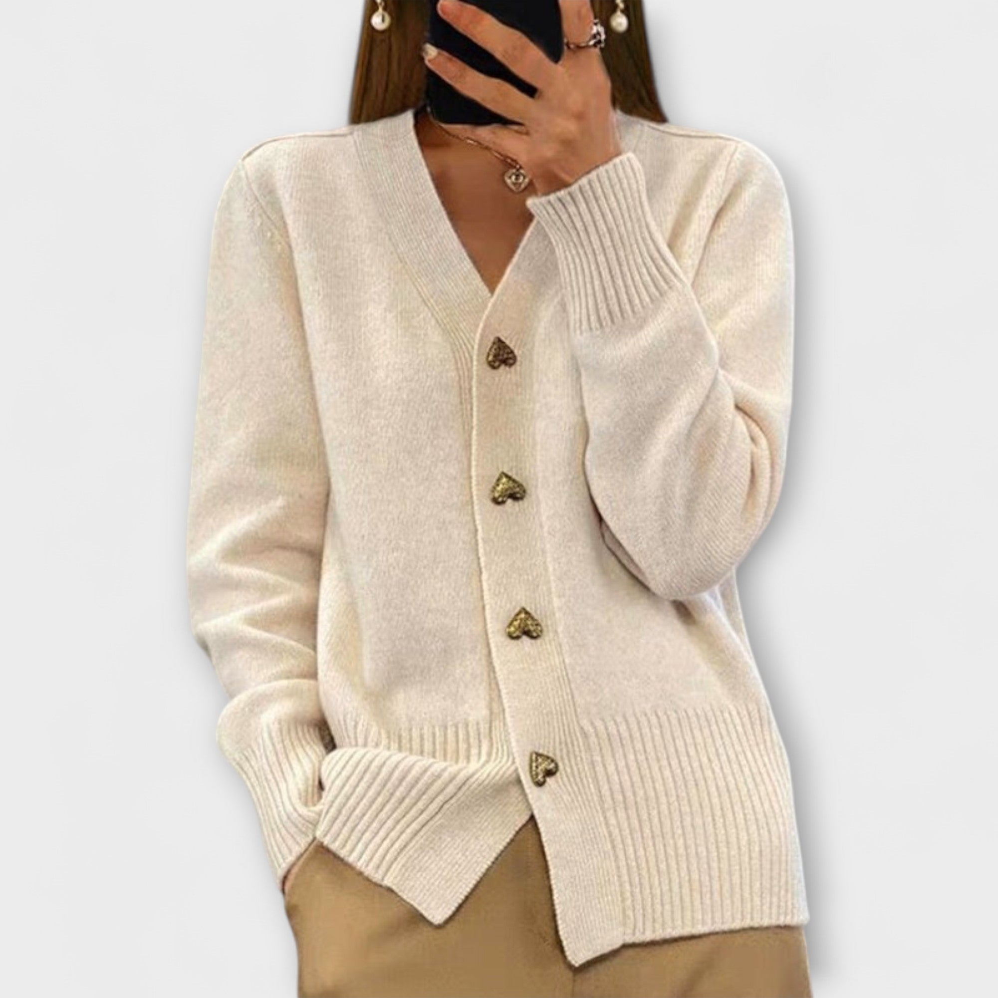 Marij – Women's Sweater with V-Neck in Vintage Style