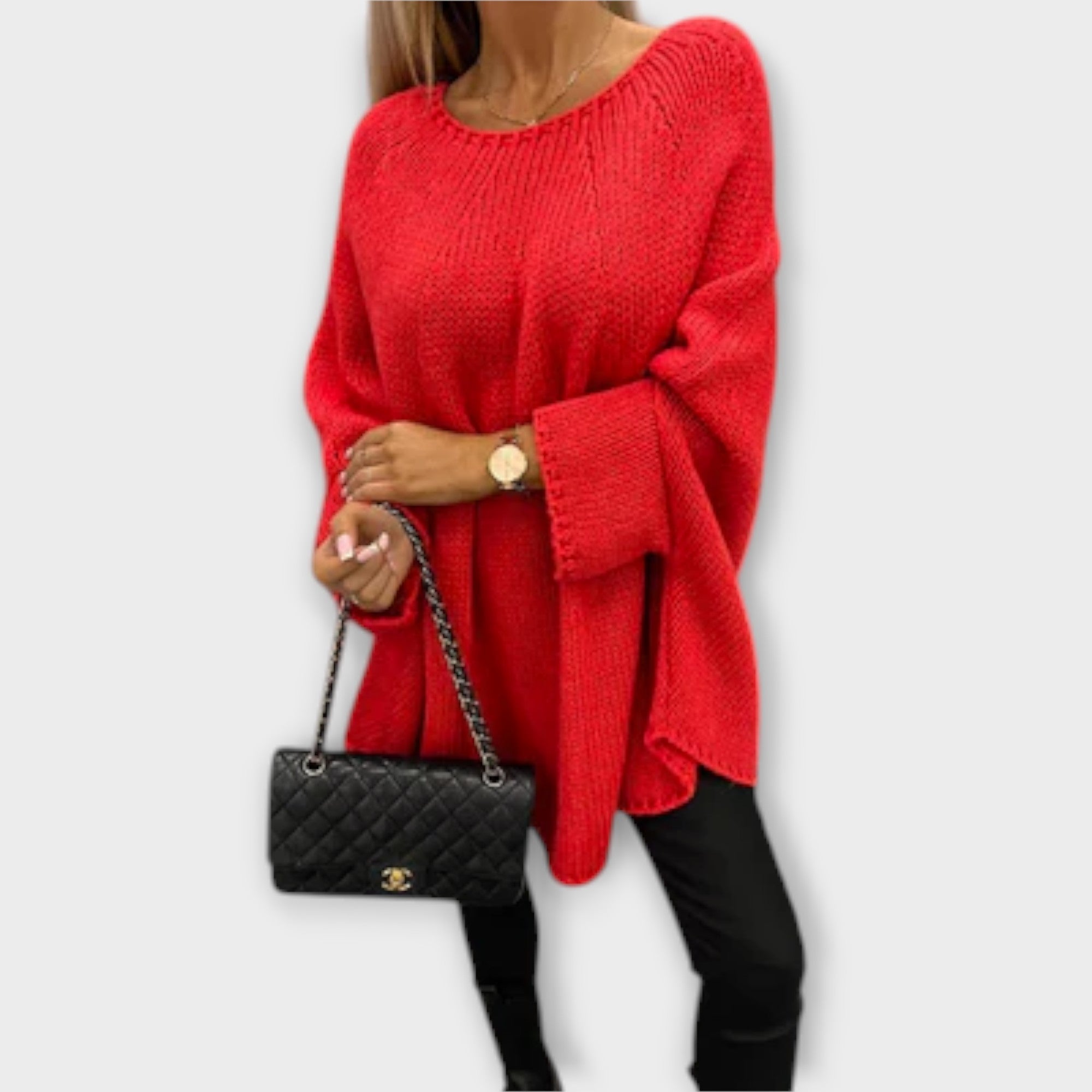 Izabelė - Elegant Women's Sweater with Round Neckline