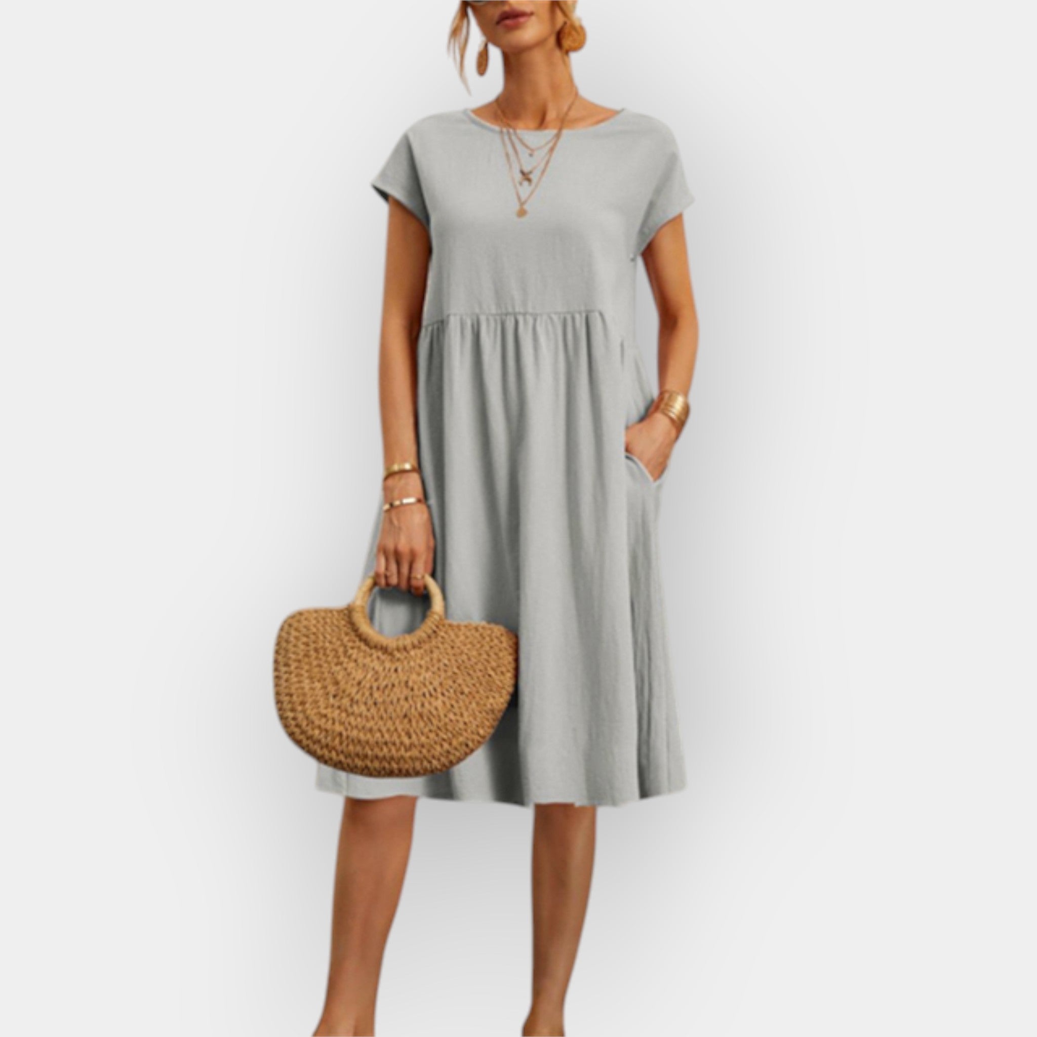 Rochie Midi cu Linii Minimaliste