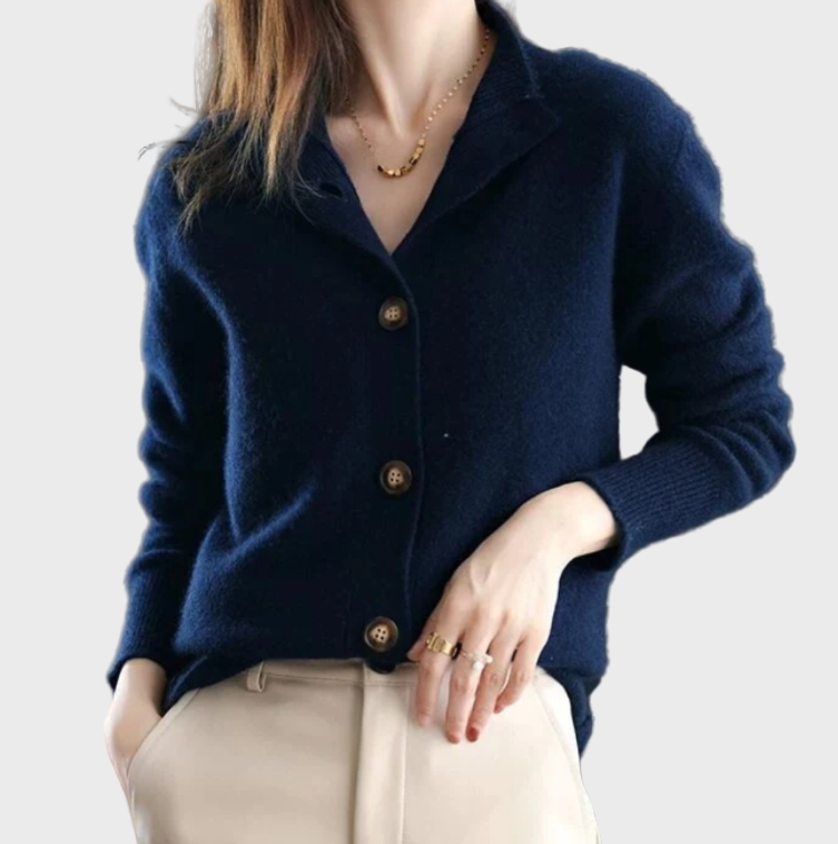 Elegant and Comfortable Knitted Vest