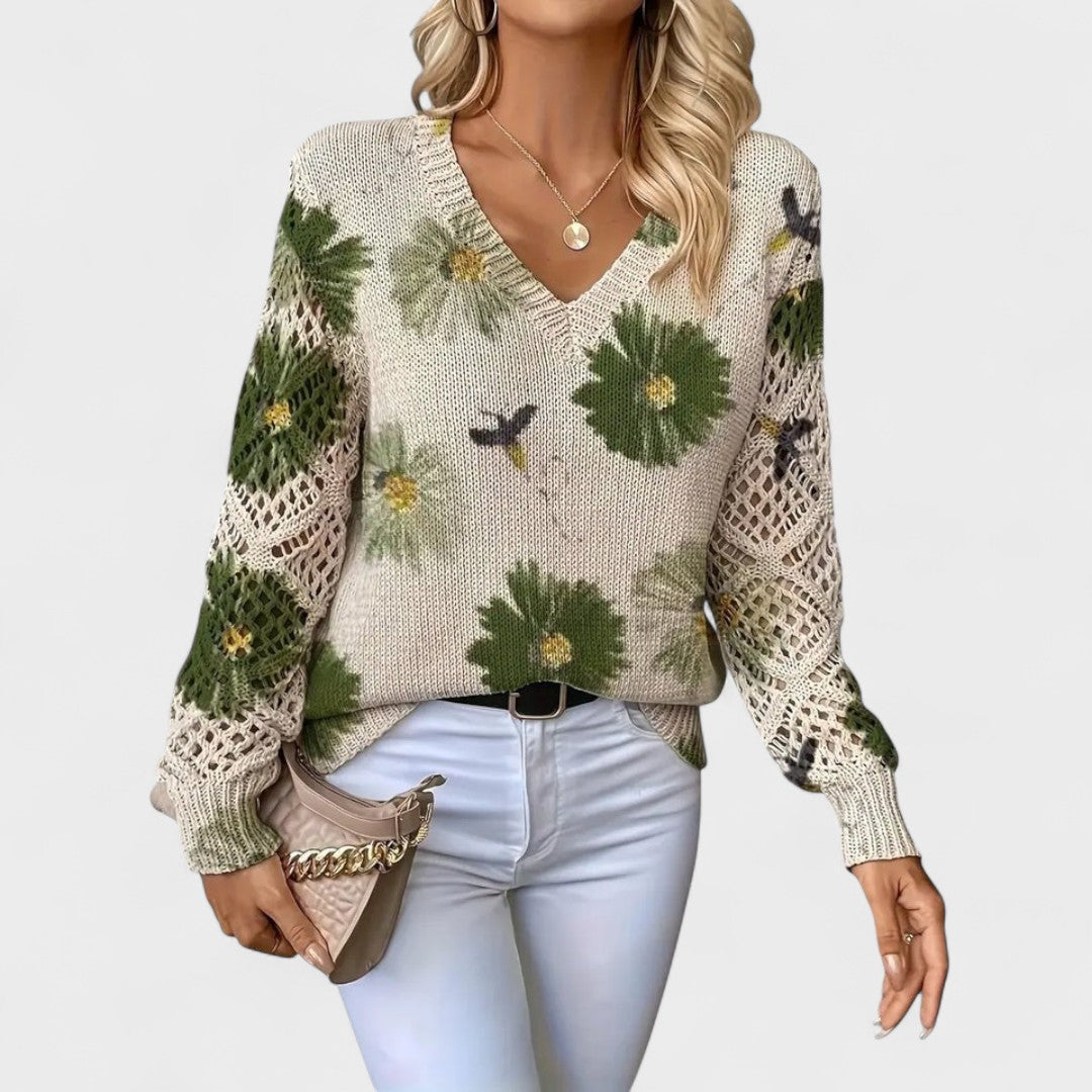 Alma - Elegant Sweater with Floral Pattern