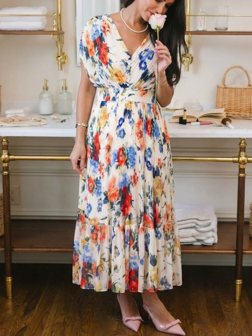 Savannah | Pleated Floral Midi Dress with Short Sleeves
