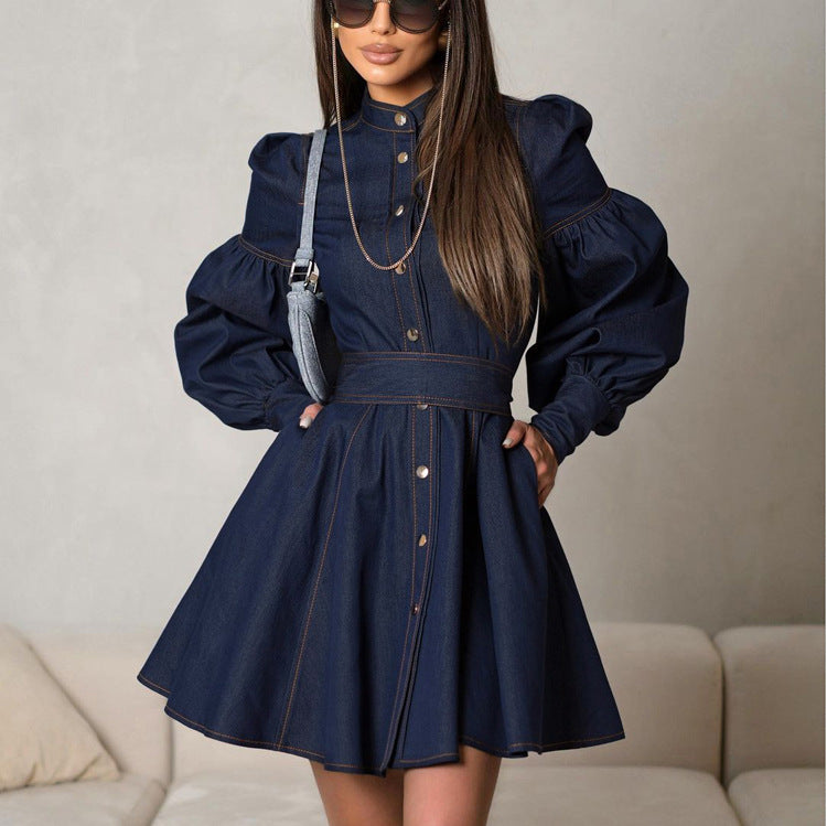 Rochie din denim cu mâneci bufante și șiret