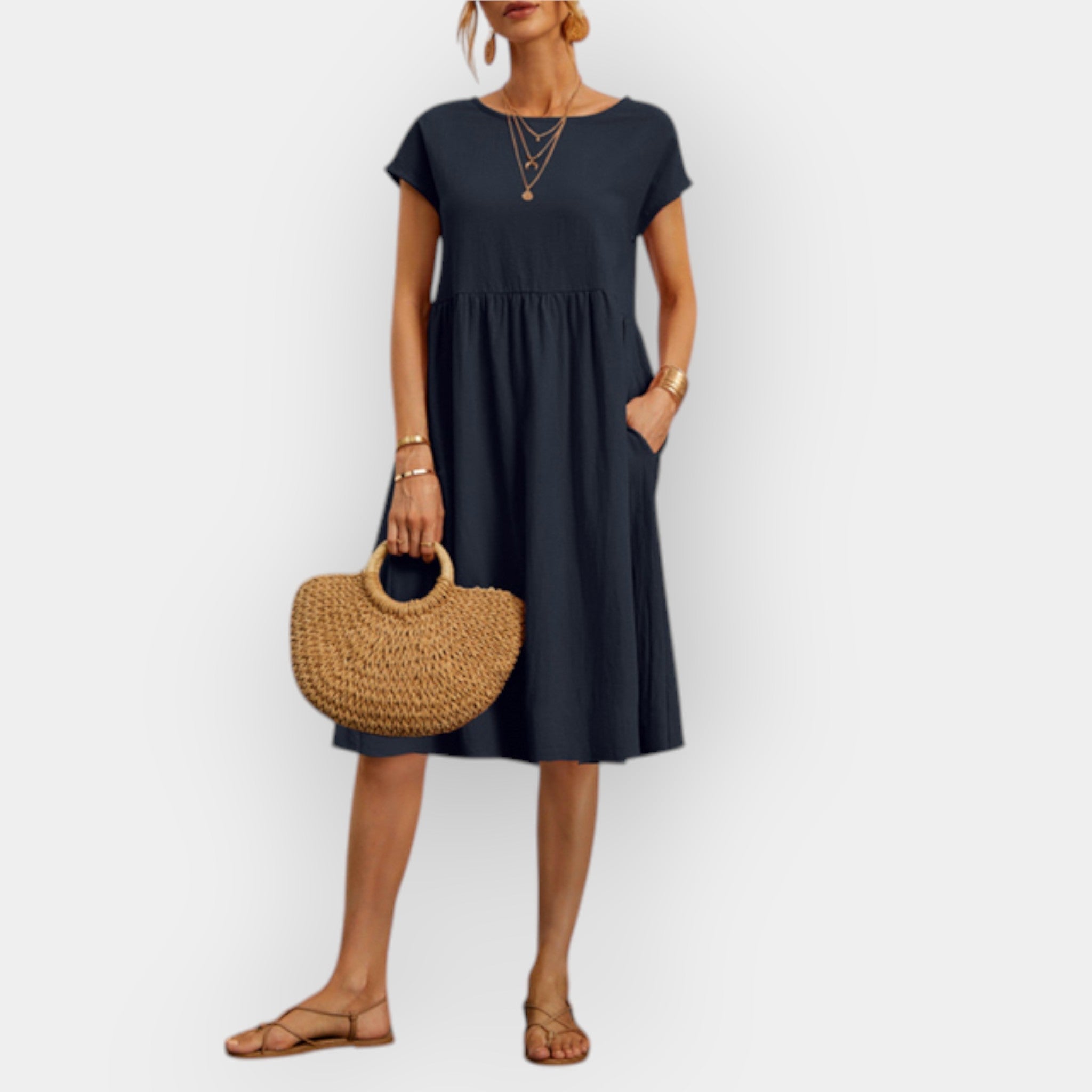 Rochie Midi cu Linii Minimaliste