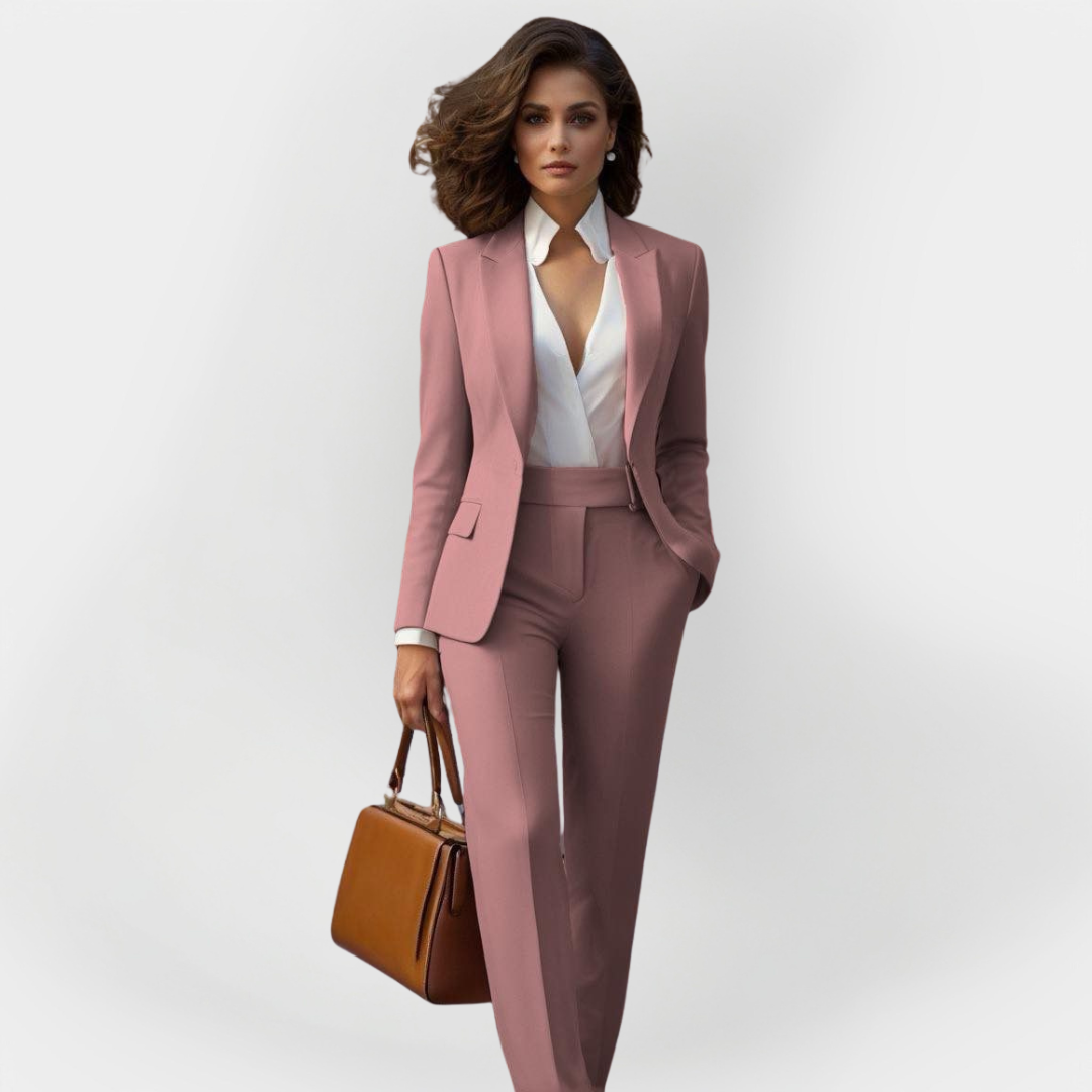Costum elegant de damă