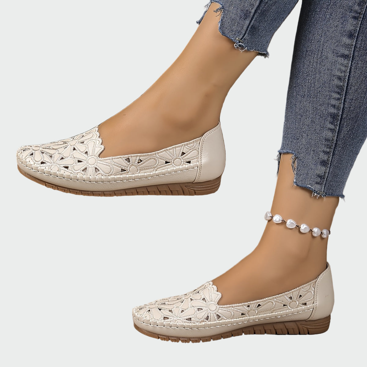 Comfortable Lightweight Orthopedic Shoes with Cutouts
