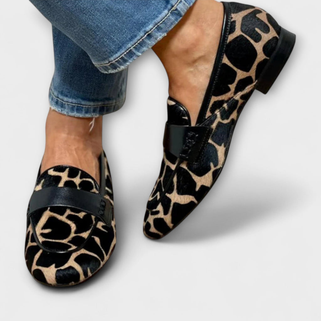Janina - Handmade Moccasins