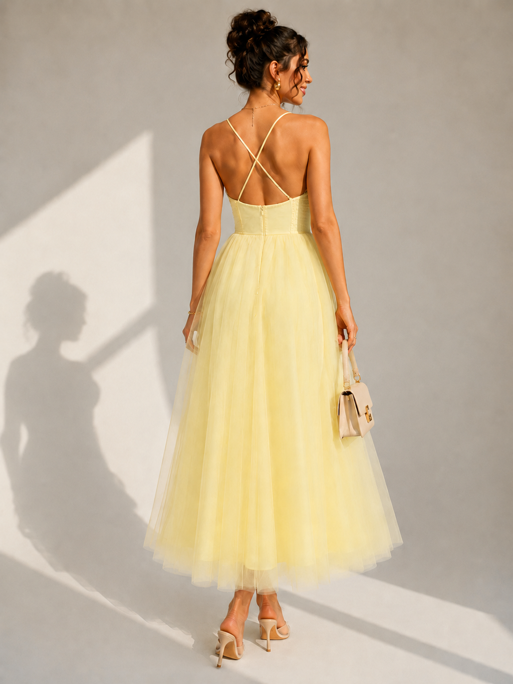 Elowina | Elegant tulle midi dress with open back and corset detail