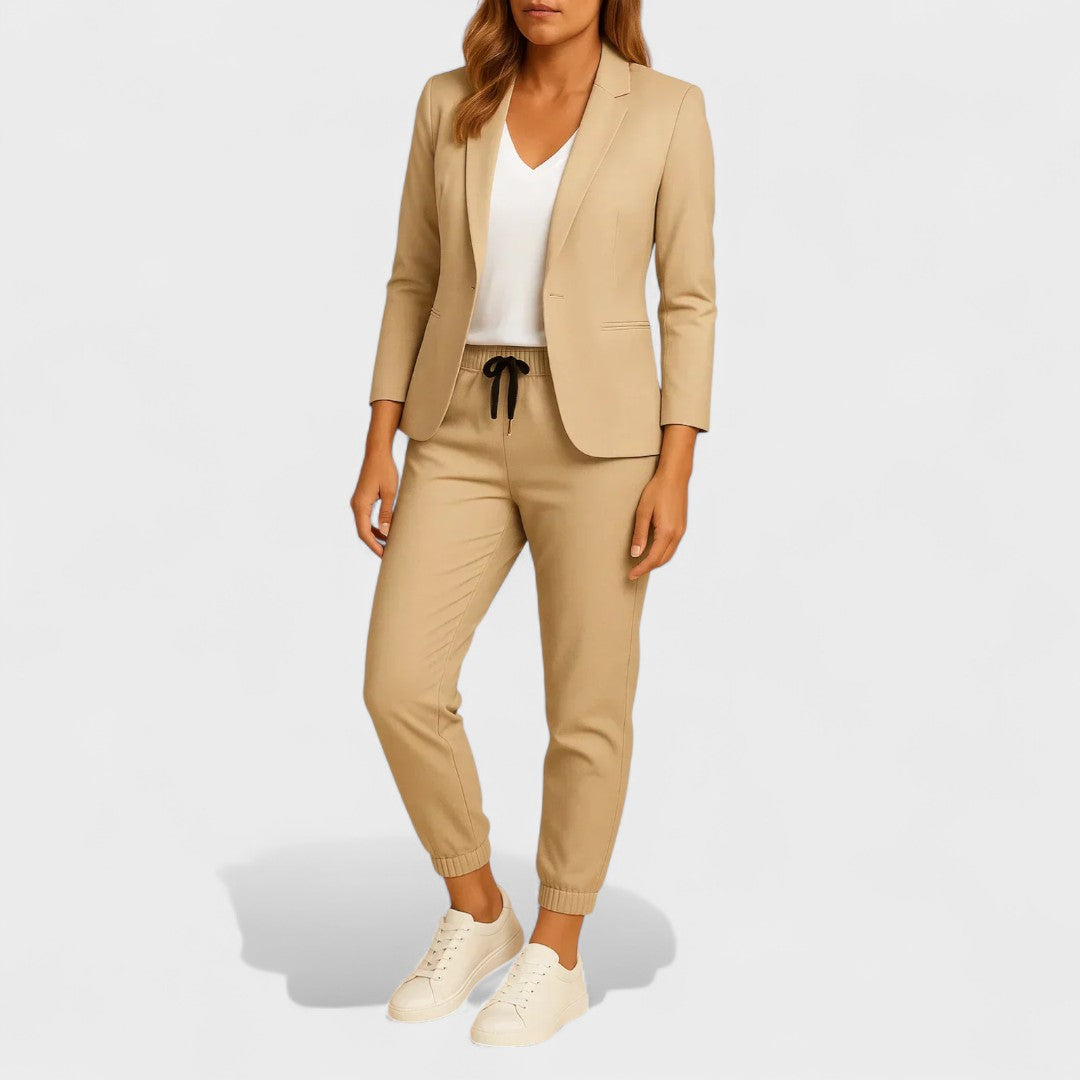 Dorotėja - Set elegant cu blazer și pantaloni