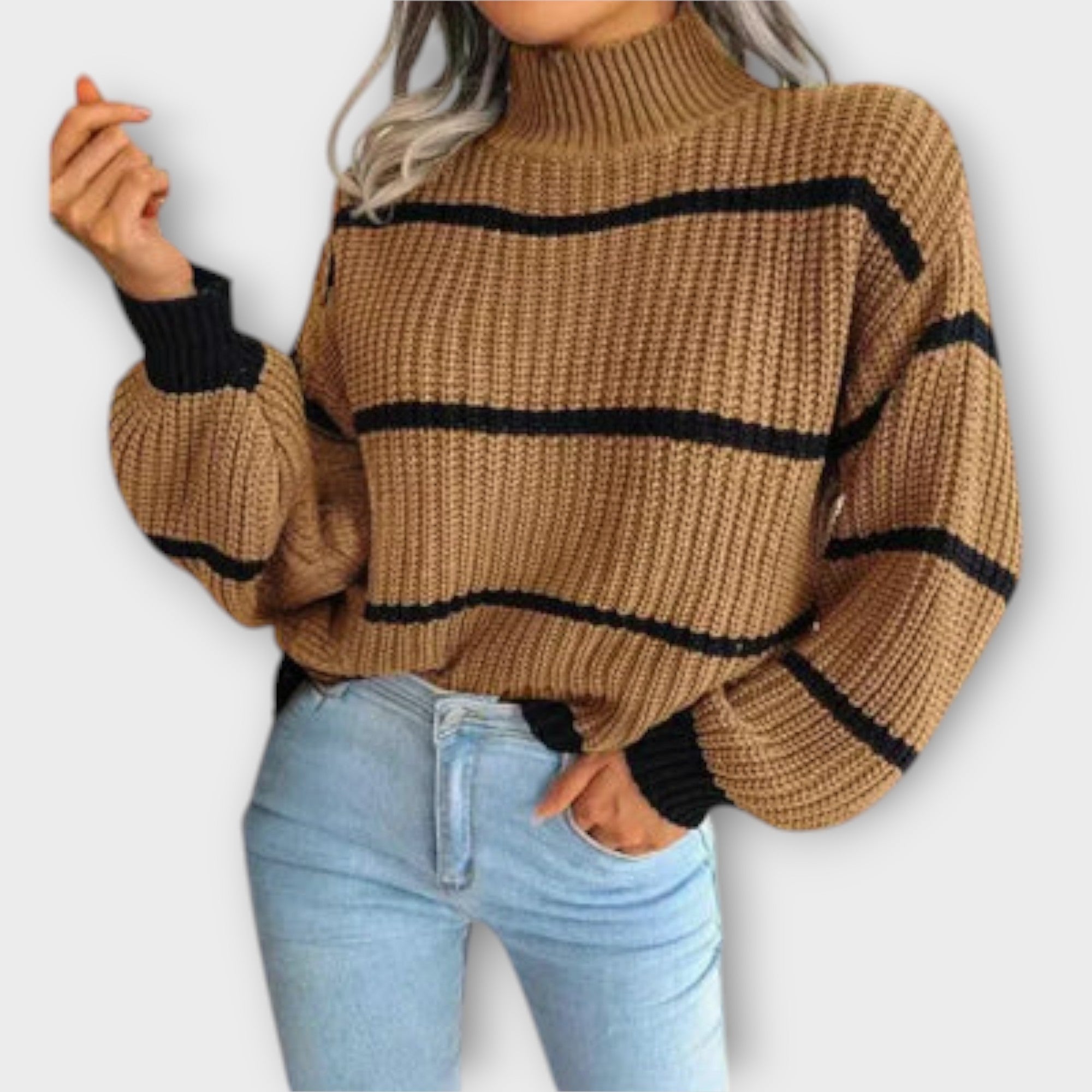 Chavala - Sweater with Collar and Stripes