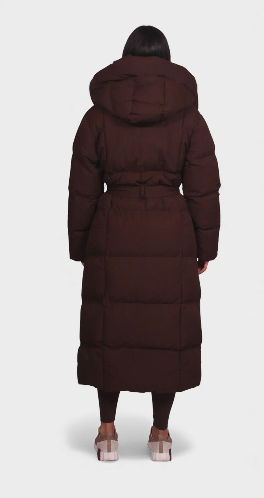 Sofía™ | Long Quilted Coat with Belt