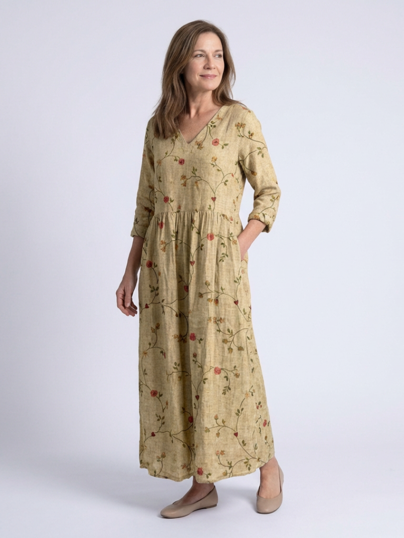 Marina | Three-Quarter Sleeve V-Neck Floral Maxi Dress
