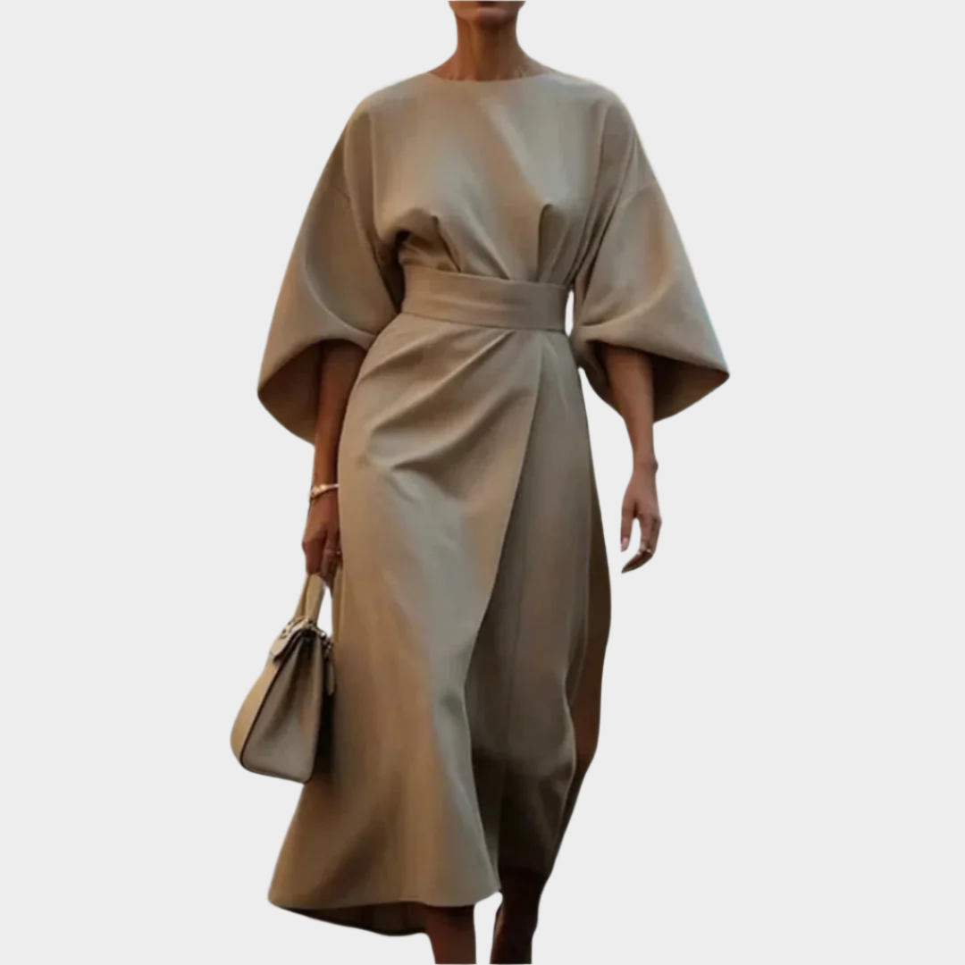 Chicago Minimalist Dress with Belt and Wide Sleeves