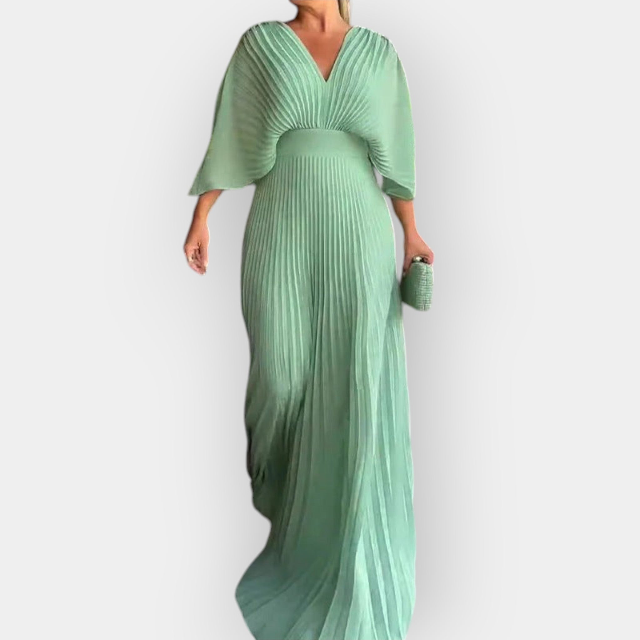 Stylish Pleated Dress with Elegant Line