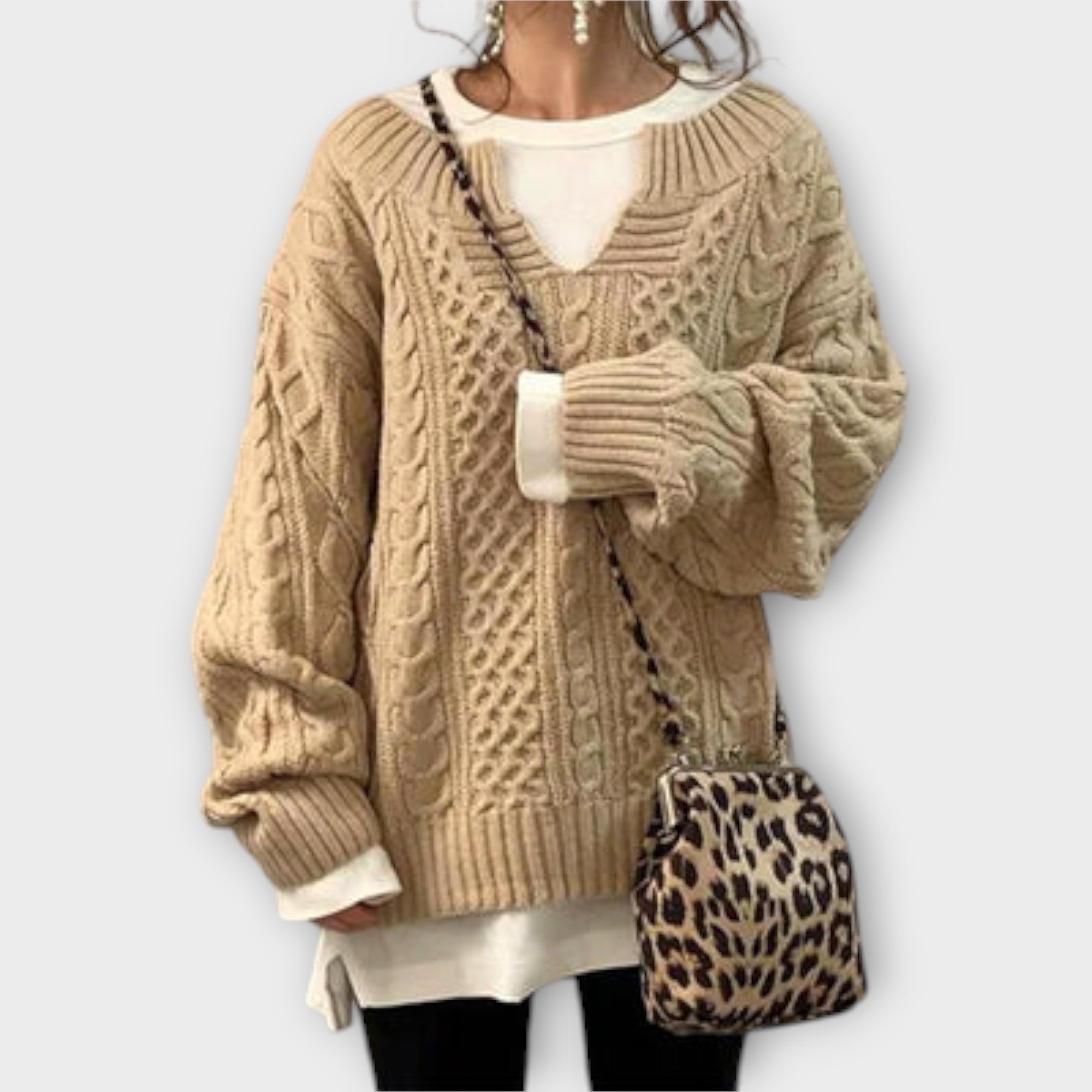 Lili - Oversized Sweater with Cable Knit Pattern