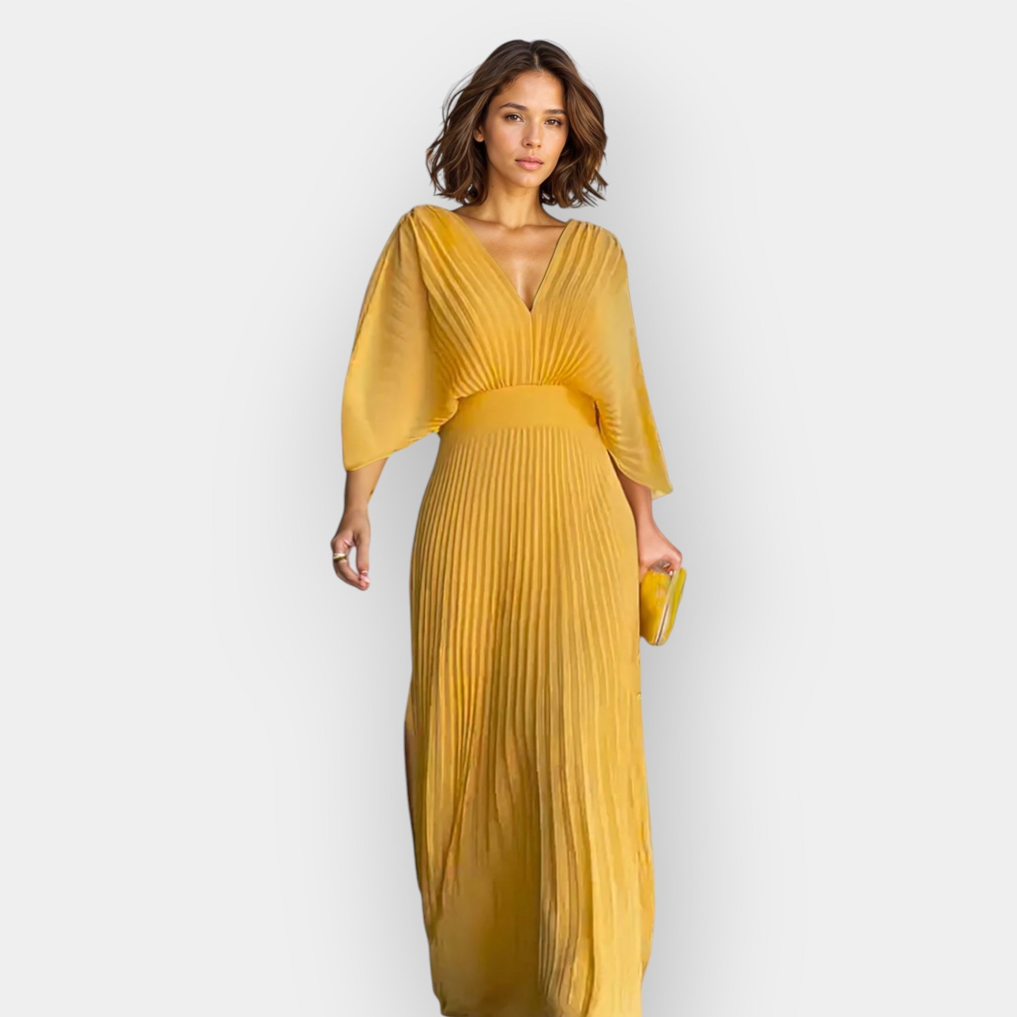 Stylish Pleated Dress with Elegant Line