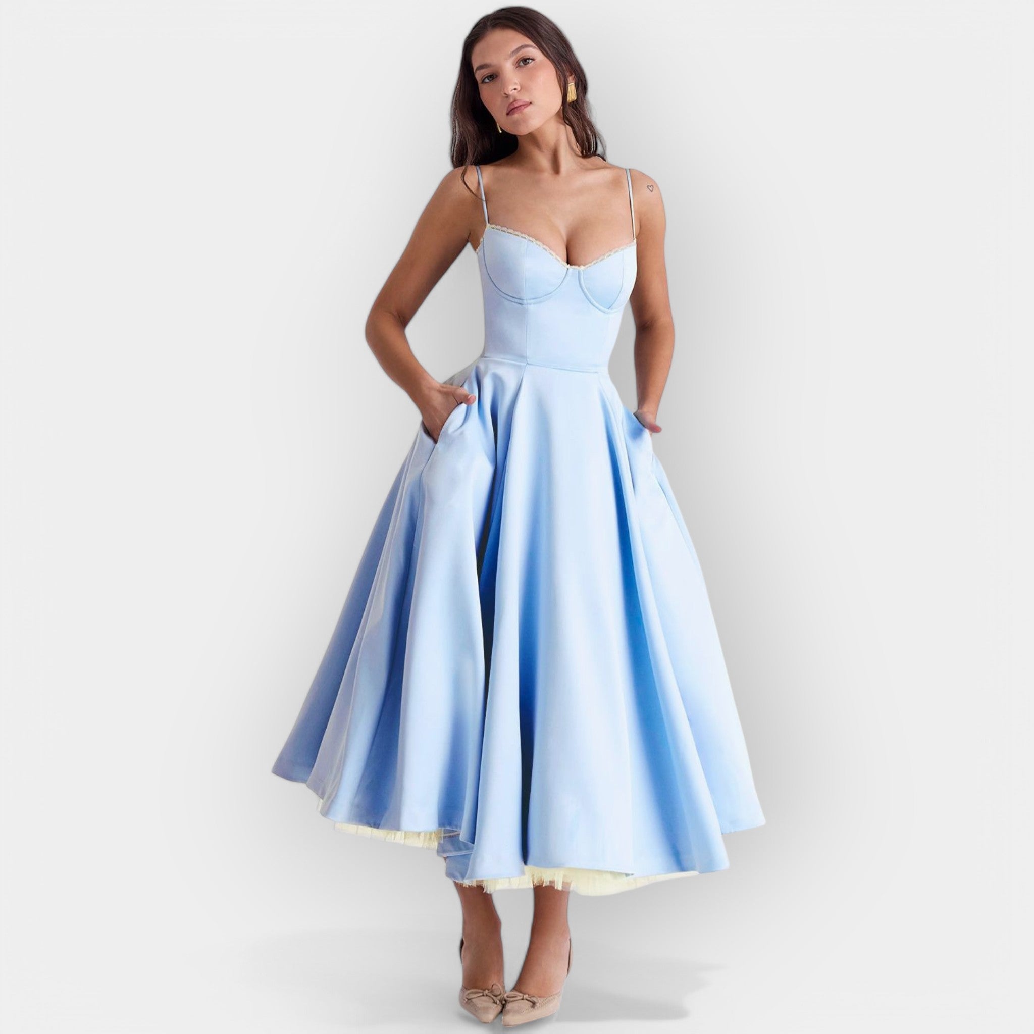 Stylish Midi Dress with Elegant Line