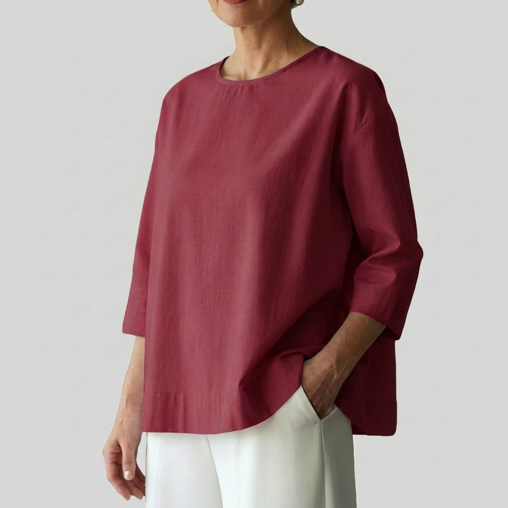 Nora - Relaxed Fit 3/4 Sleeve Top with Open Back Detail