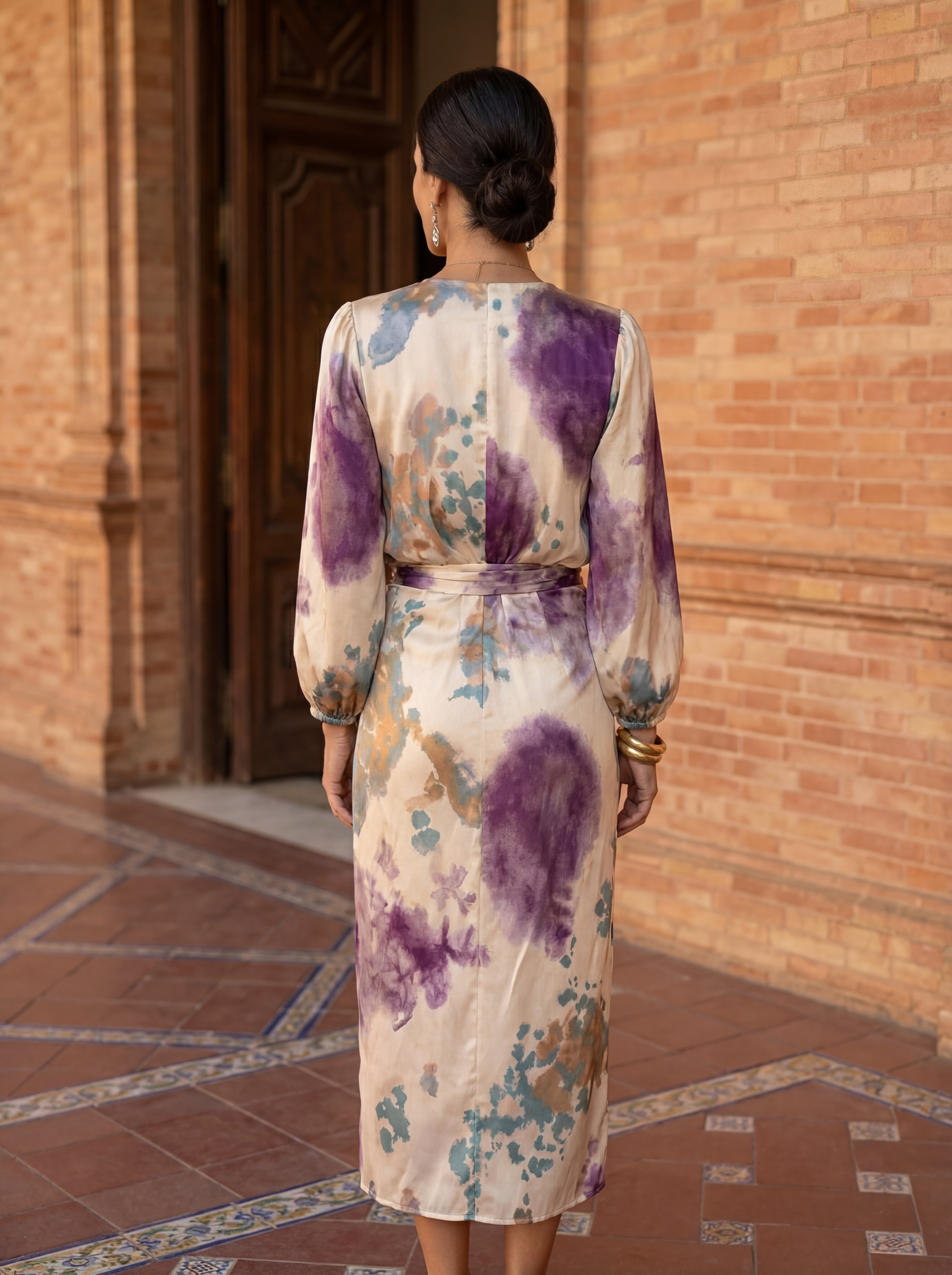 Valeria – Luxury Dress with Watercolor Pattern