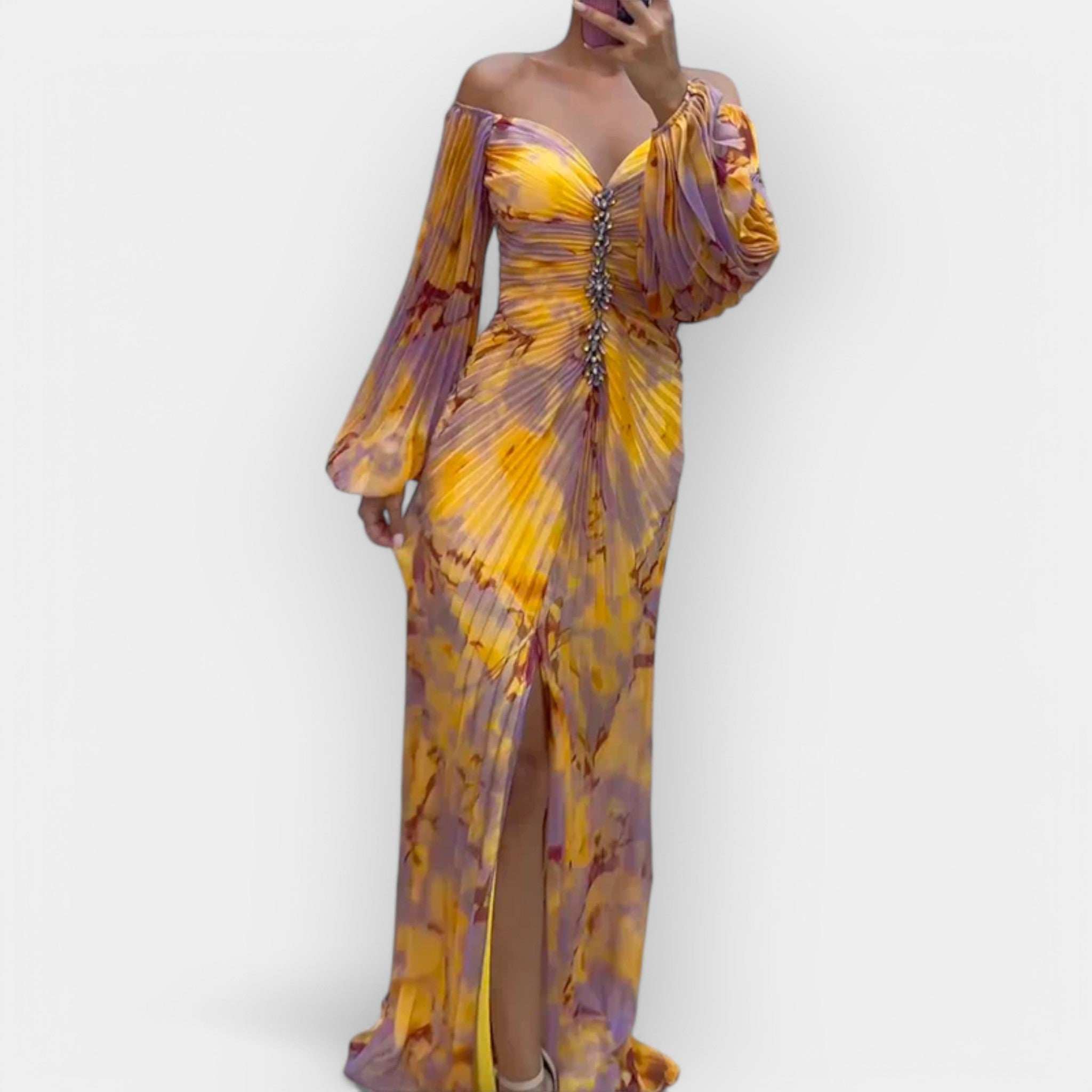 Light Dress with Cutout