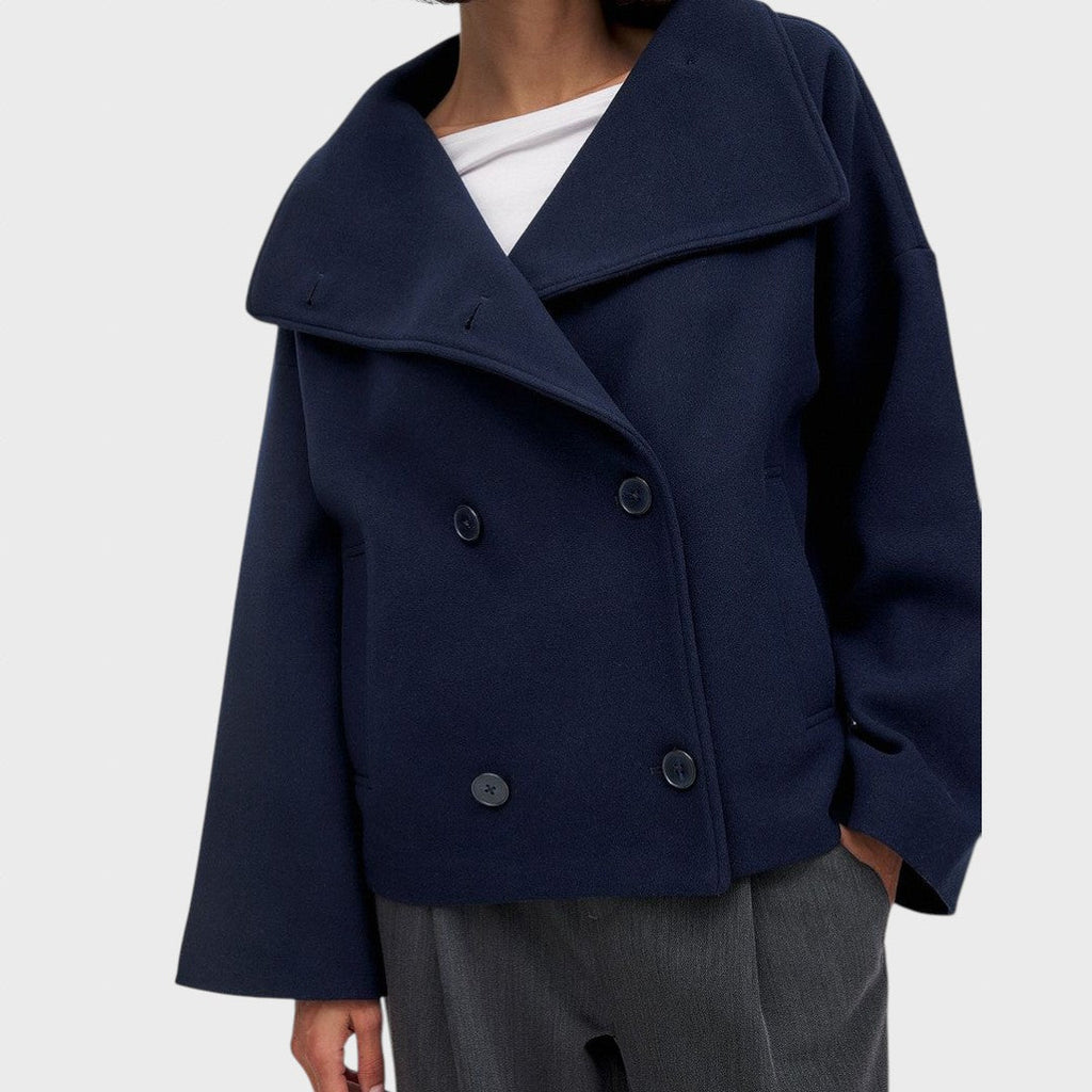 Arina | Short Wool Jacket with Double Closure