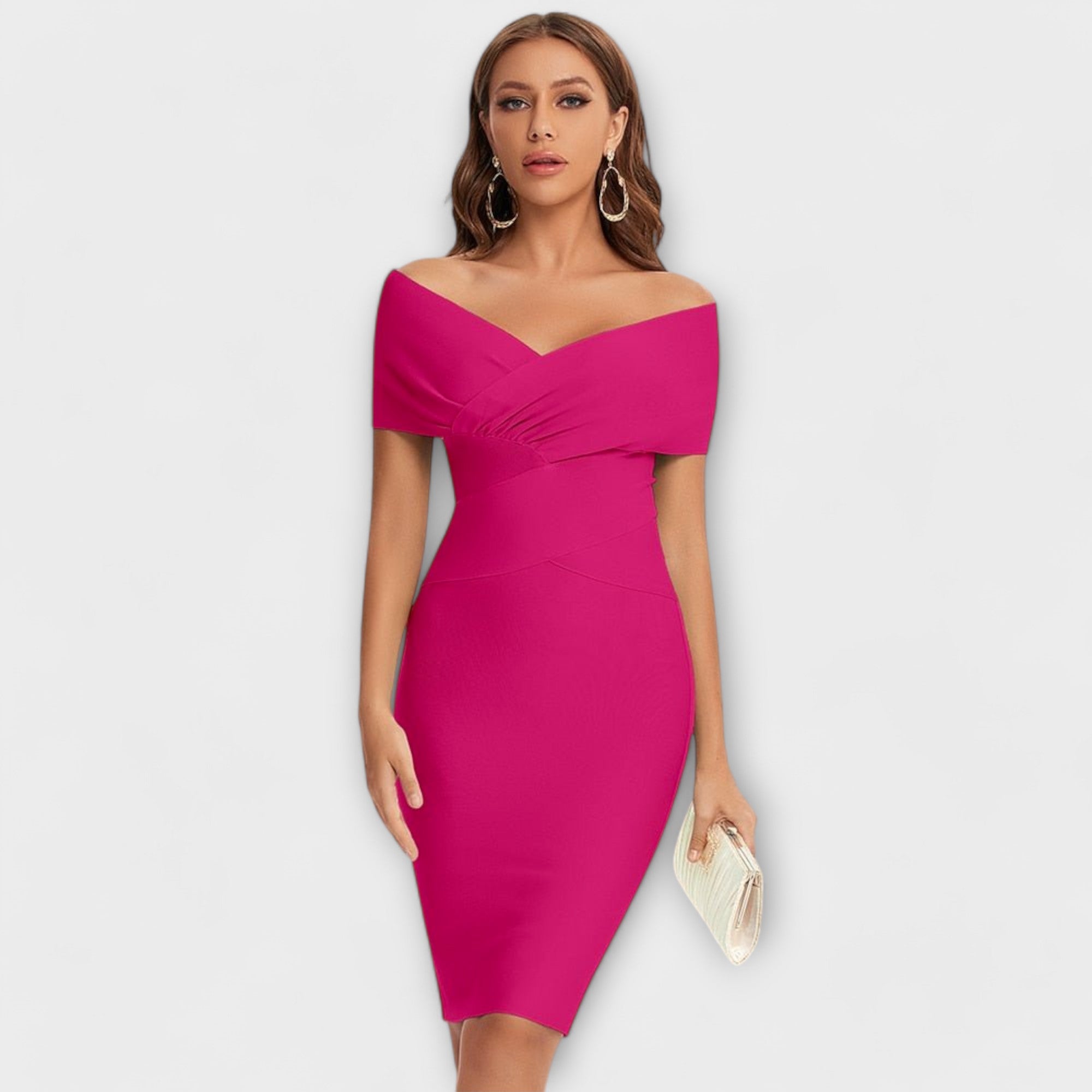 Ofélia - Elegant Dress with V-Shaped Neckline