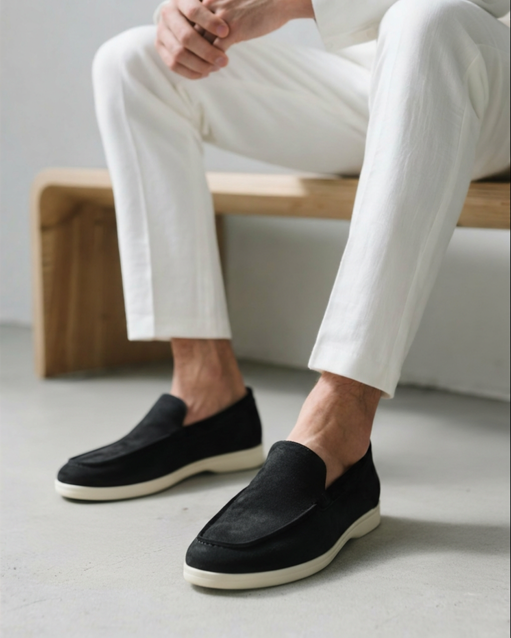 Victor - Old Money Suede Loafers