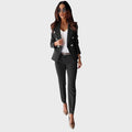 Laura | Double-breasted suit with a tailored cut