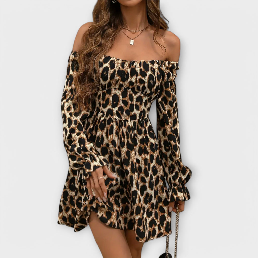 Catarina - Short Dress with Leopard Print