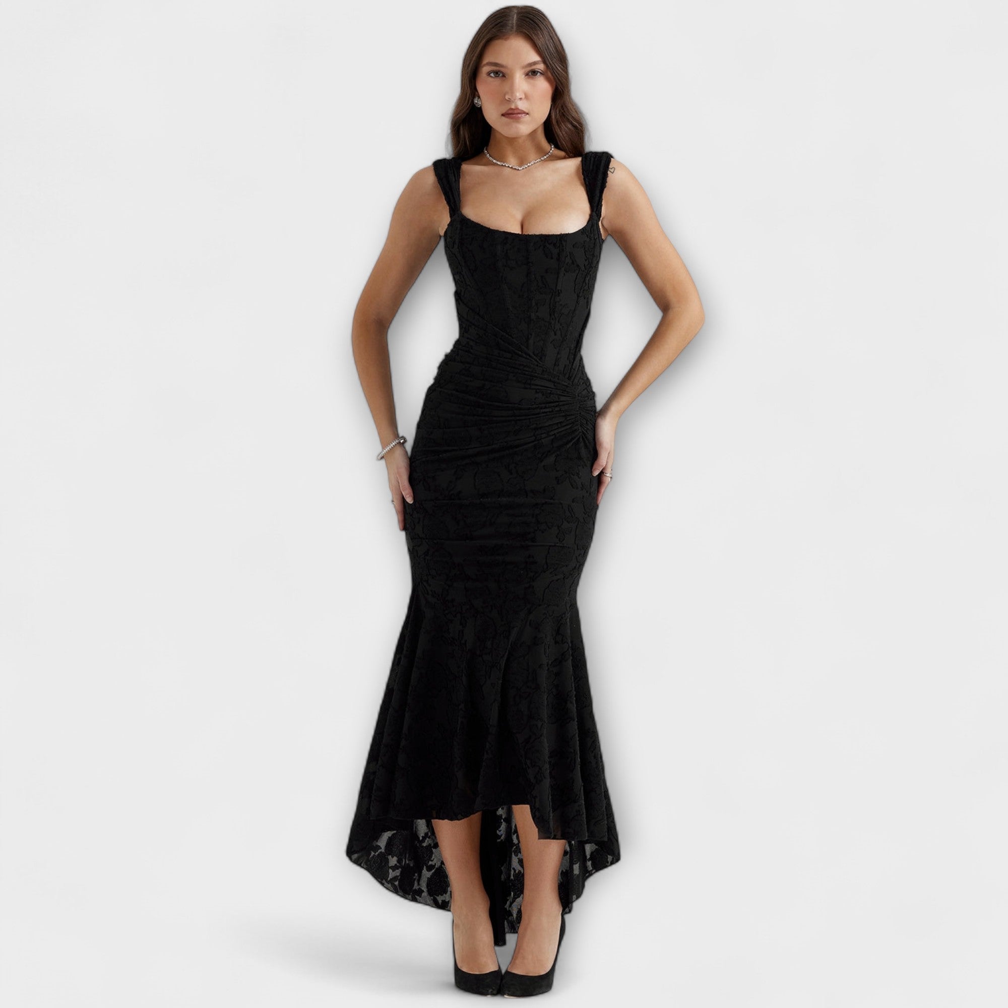 Rochie lungă cu corset elegant și unicat