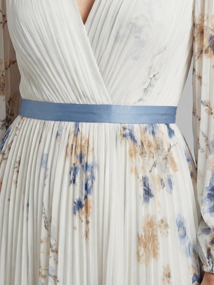 Lavinia | Floral Maxi Dress with Long Sleeves and V-Neckline