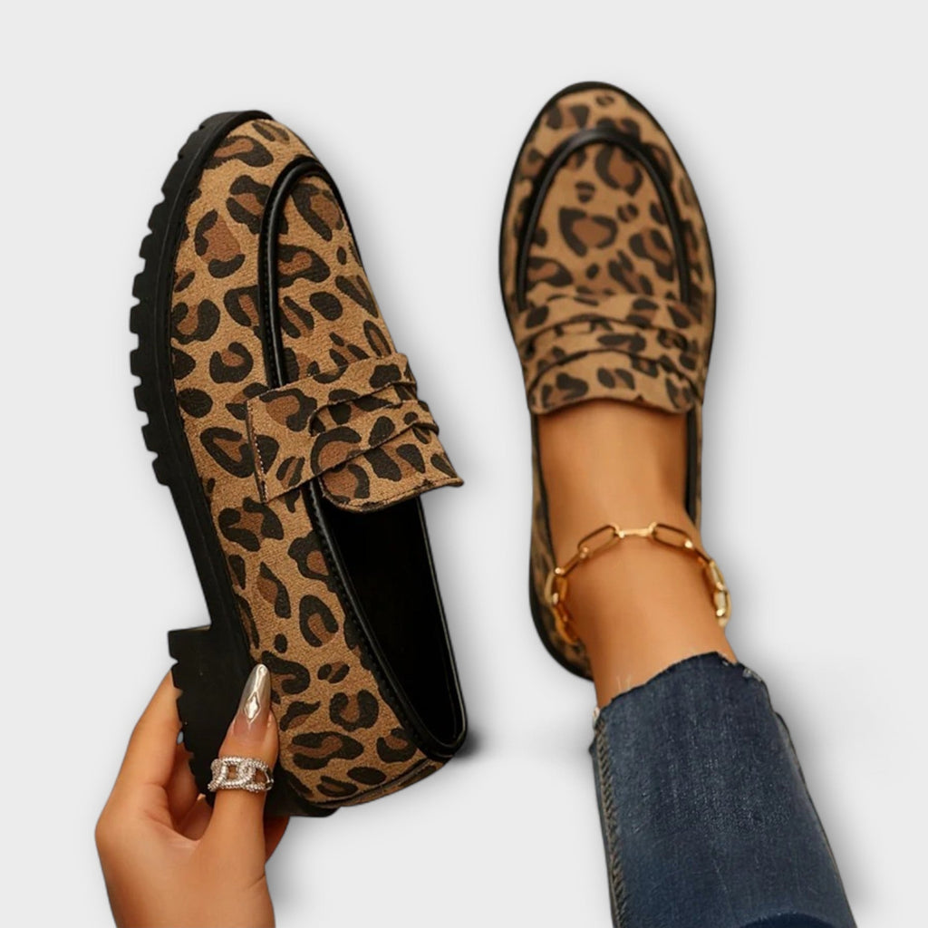 Carminho – Everyday Moccasins with Round Toe