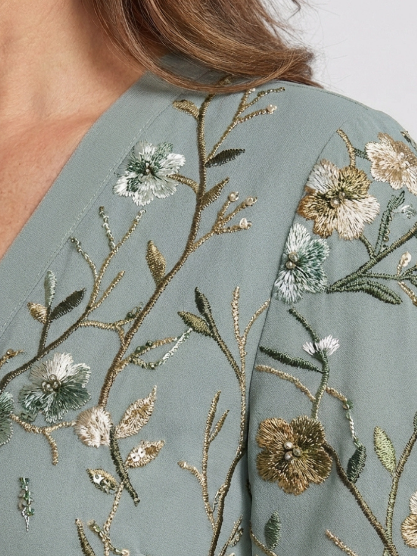 Evadne | Floral Maxi Dress with V-Neckline and Short Sleeves