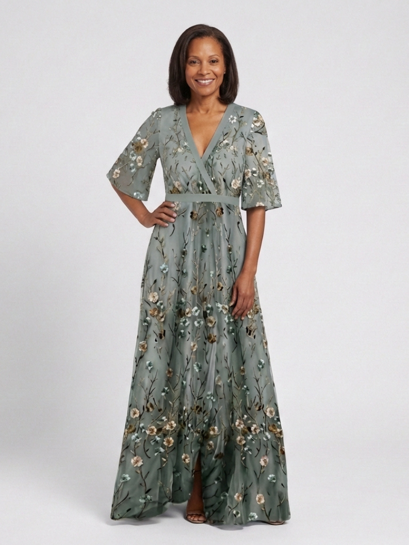 Evadne | Floral Maxi Dress with V-Neckline and Short Sleeves