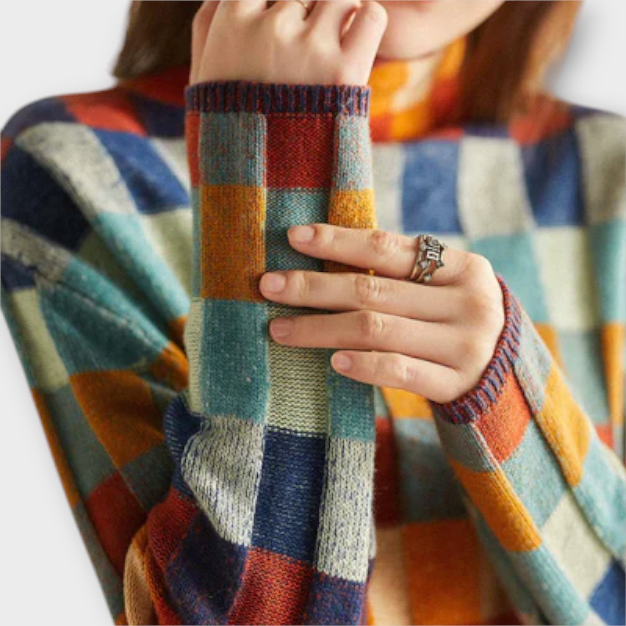 Erika - Sweater with Collar