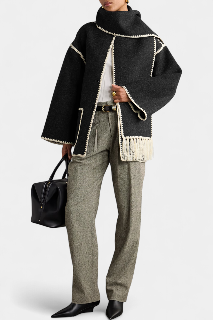 Pauline™ | Loose-Fitting Coat with Integrated Fringe Scarf