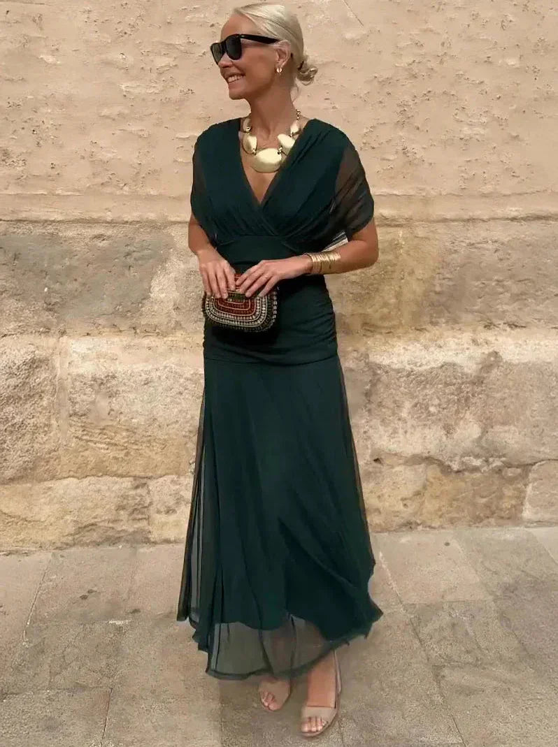 Lilly – Flowing Midi Dress
