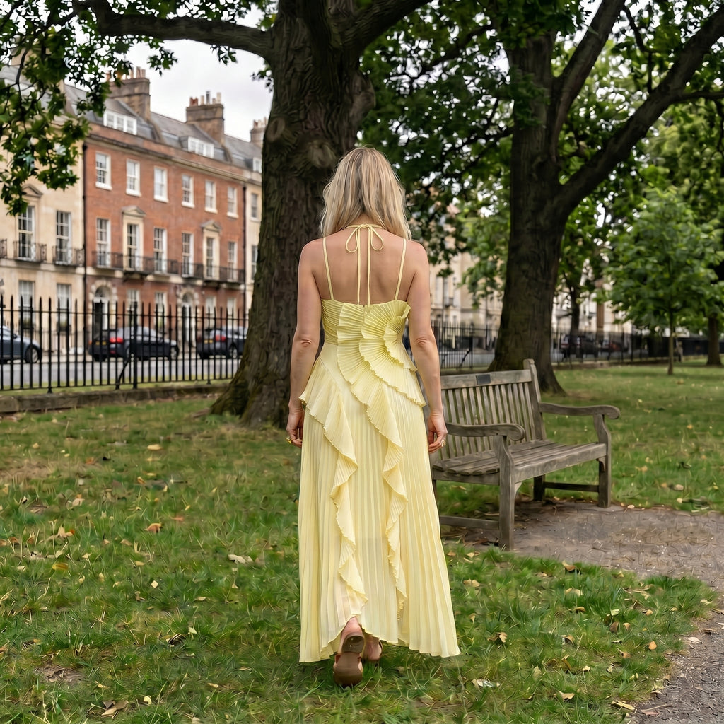 Leonor | Elegant Pleated Dress with Ruffles