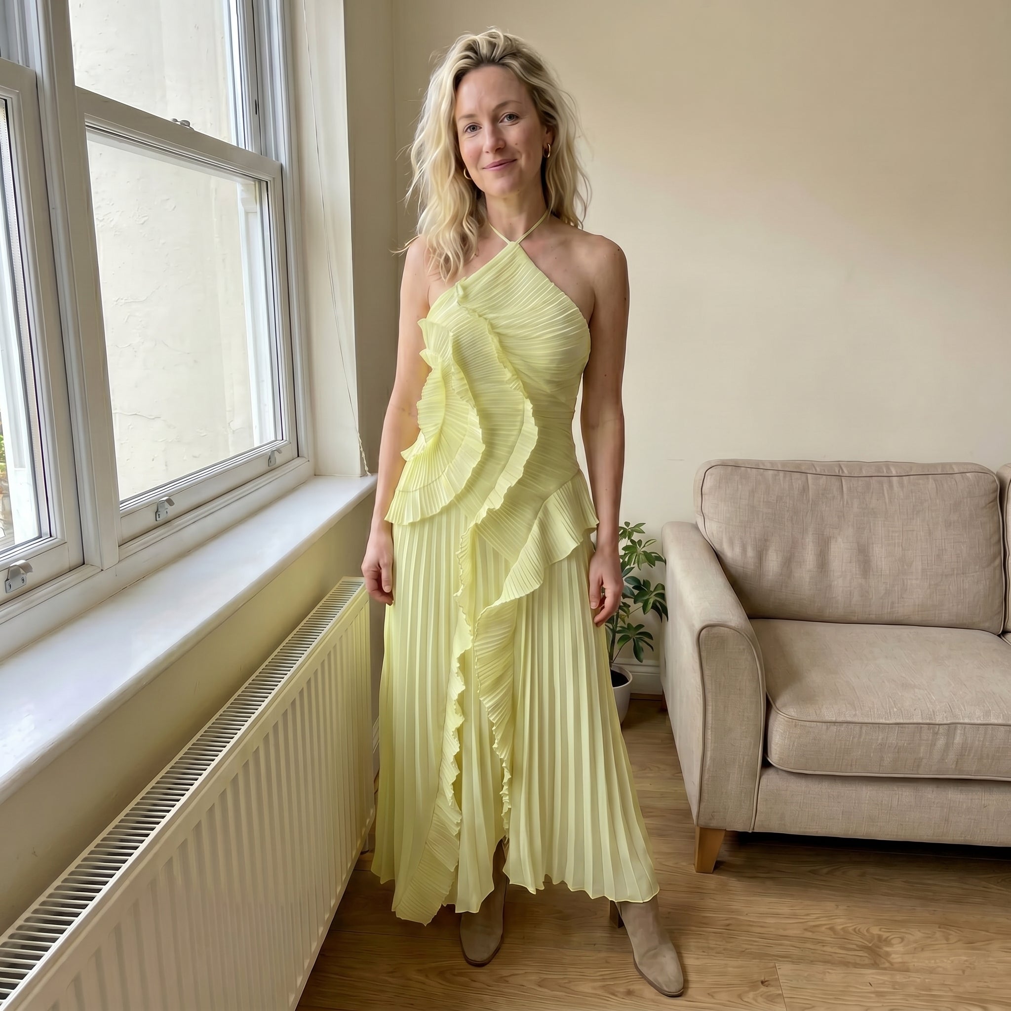 Leonor | Elegant Pleated Dress with Ruffles