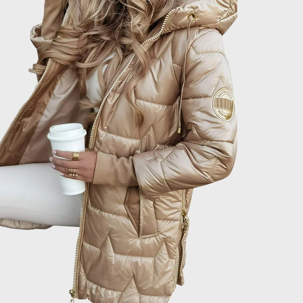 Sniegė | Long and warm quilted coat with a enveloping hood